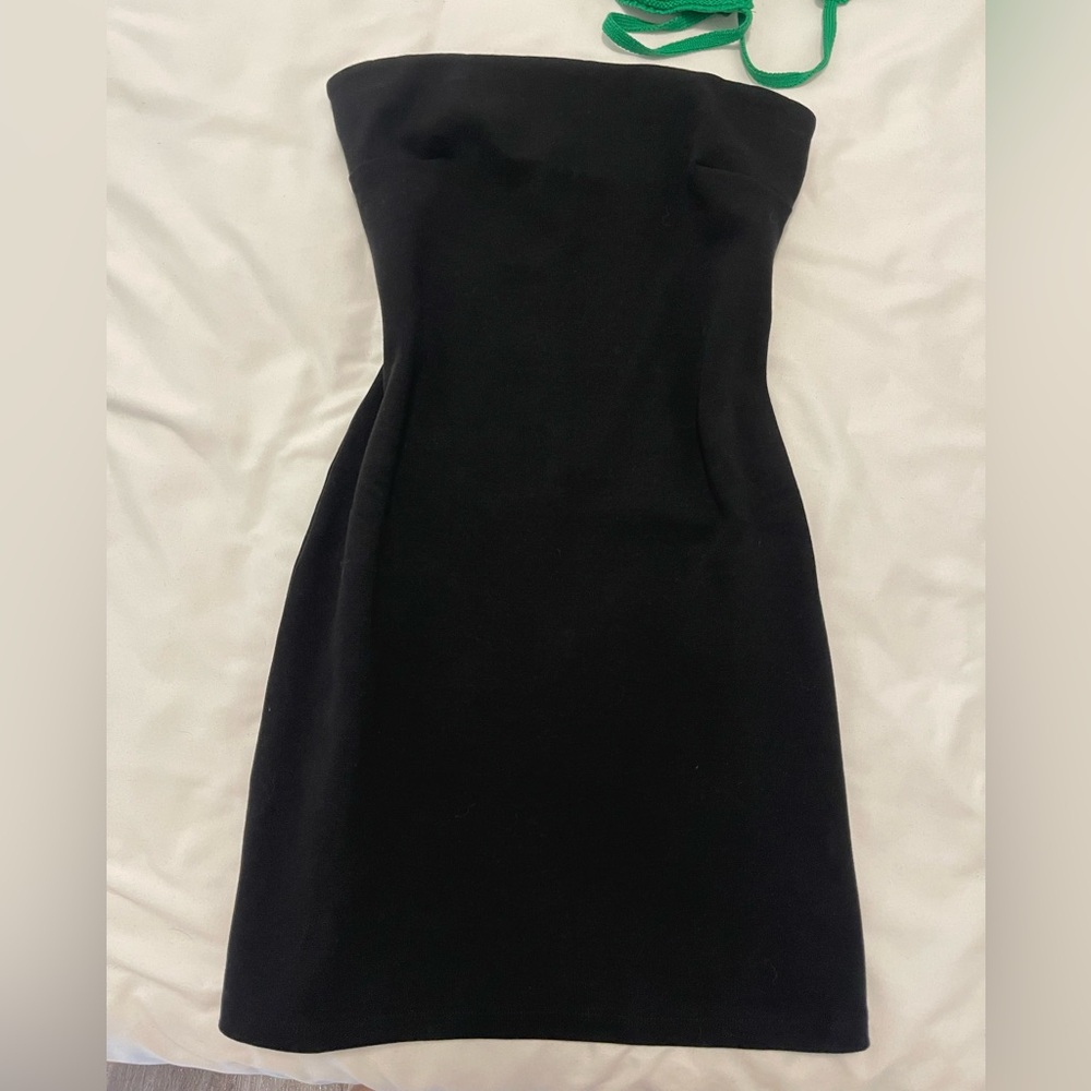 Oak and fort Black Strapless Dress